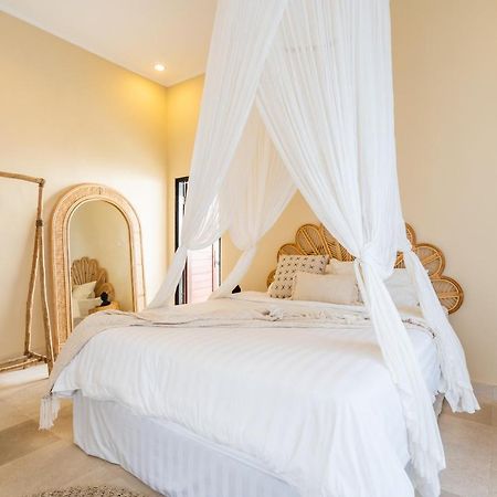 Villa Damai Oasis In The Heart Of Seminyak ภายนอก รูปภาพ