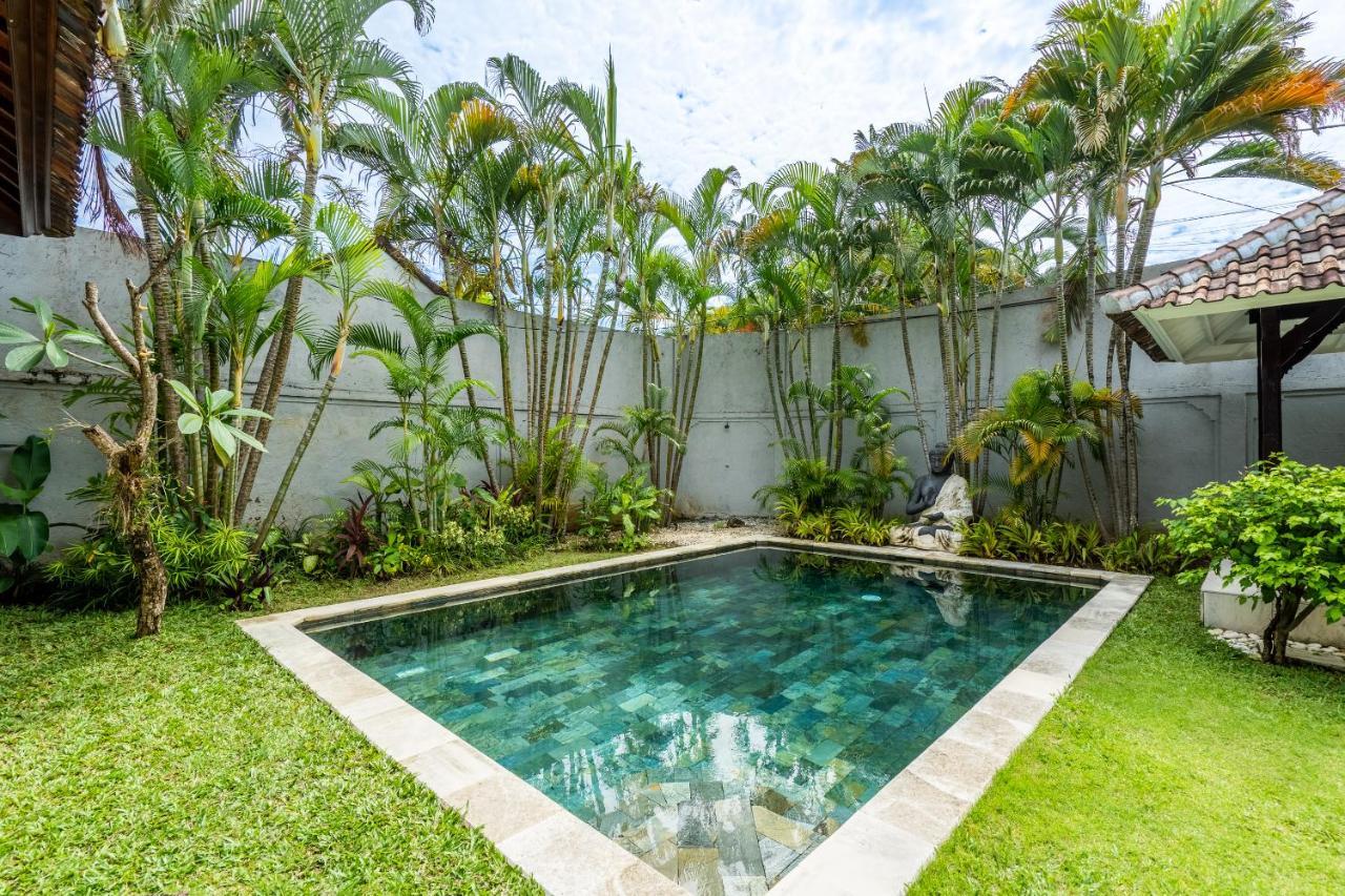 Villa Damai Oasis In The Heart Of Seminyak ภายนอก รูปภาพ